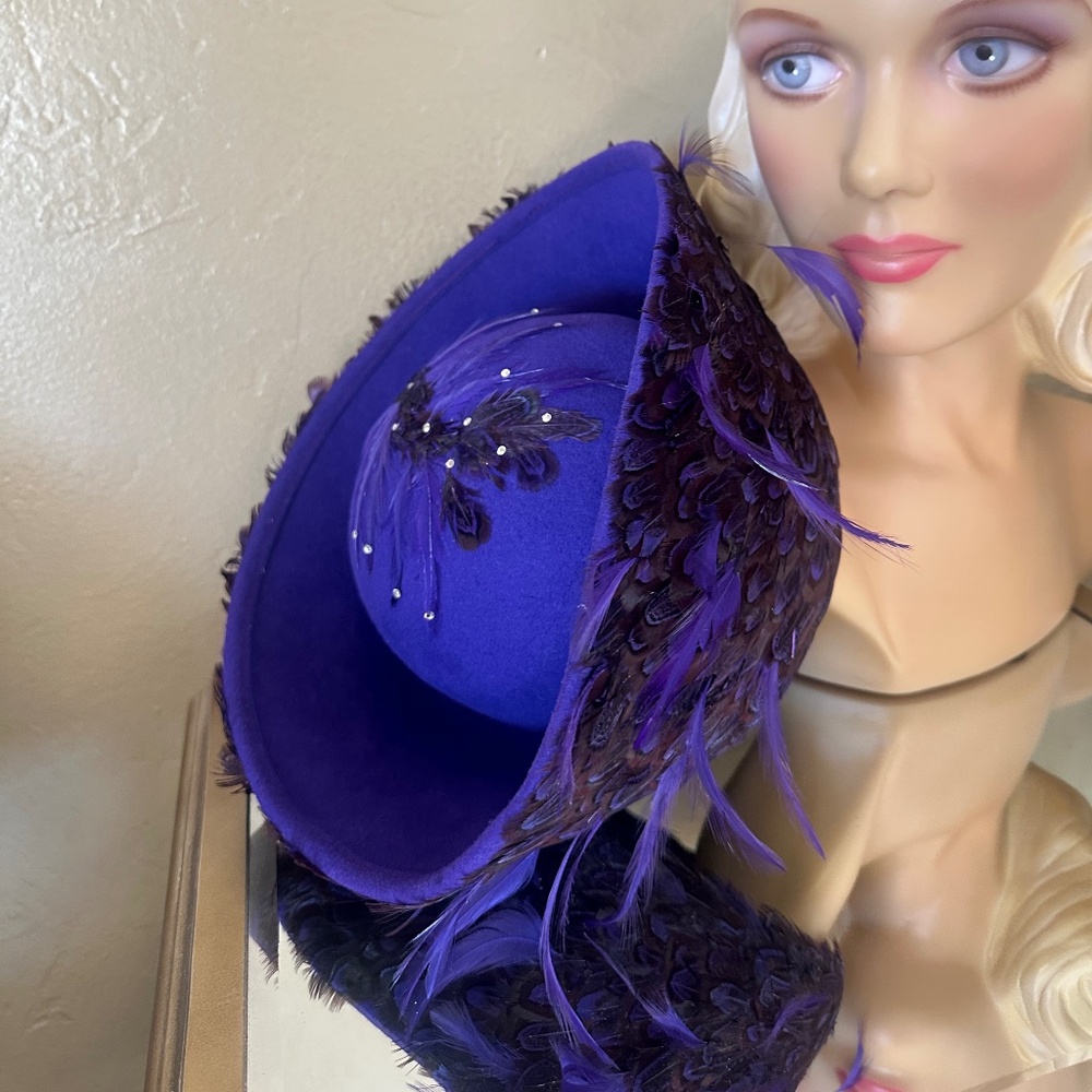 COLLECTIBLE JACK MCCONNEL PURPLE FELT/FEATHERS WIDE BRIM HAT - Picture 13 of 16